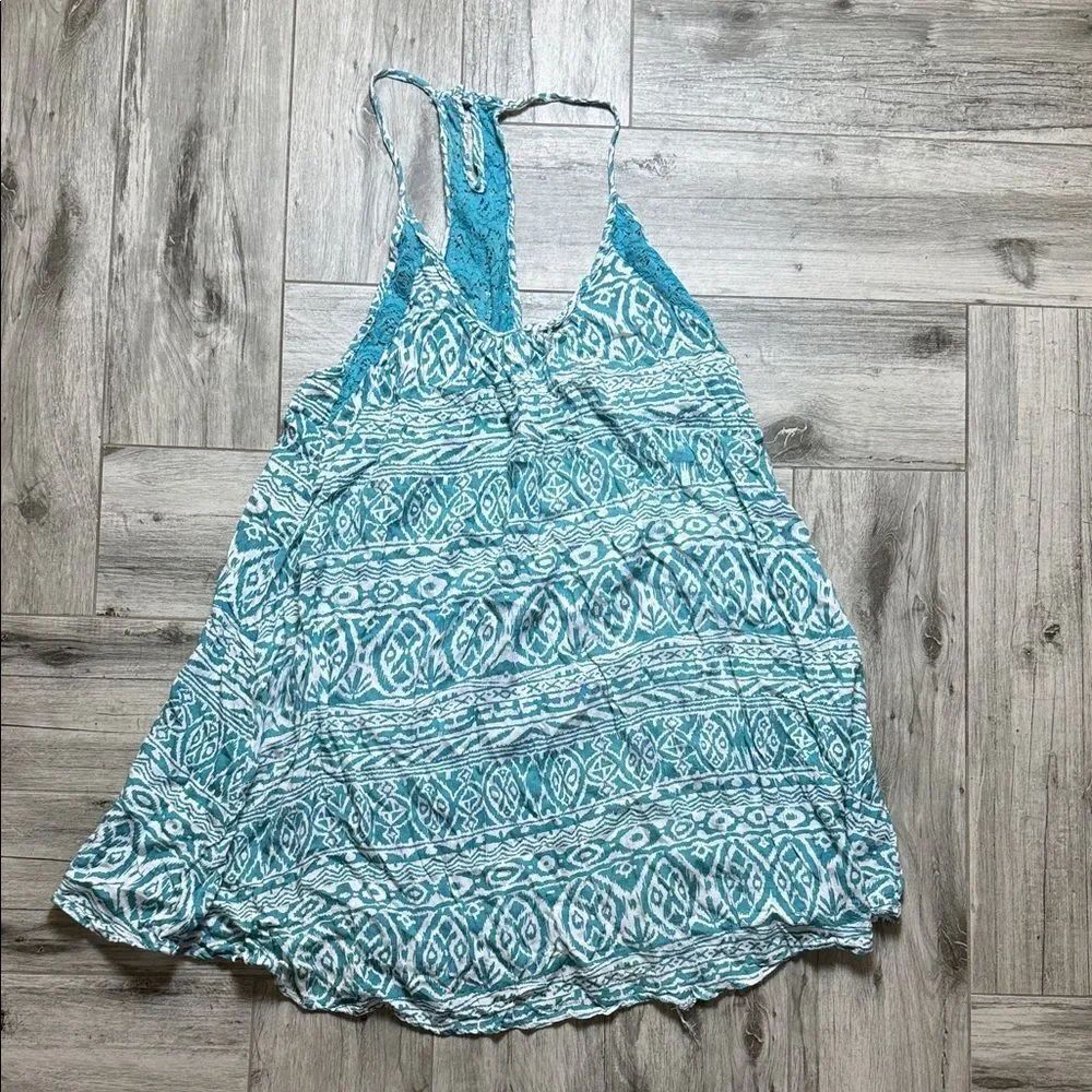 Raviya Teal andâWhite Lace Dress